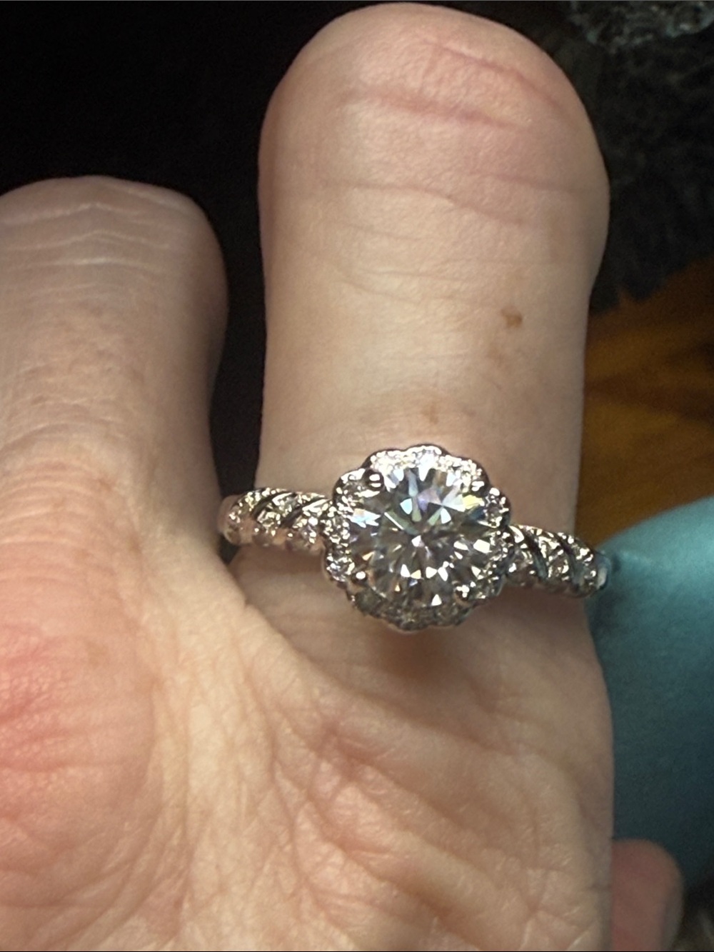 GRA CERTIFIED 1 CT MOISSANITE Diamond Ring Sterling Silver GORGEOUS NEW